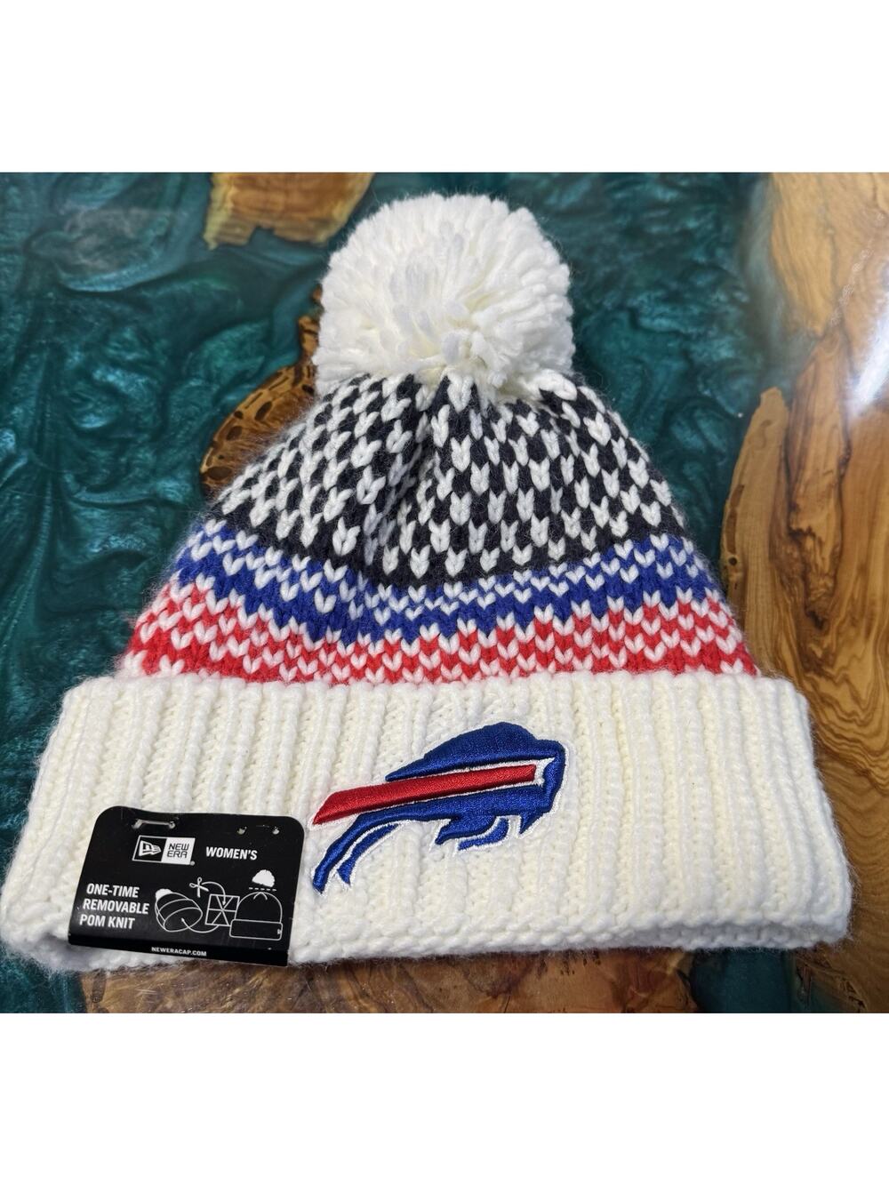 New Era Buffalo Bills Ski Hat Cap Warm Beanie Toque Women’s NEW NWT